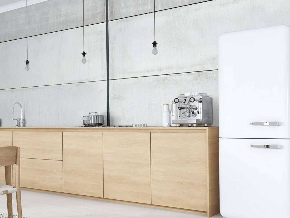 Vegg av betongplater