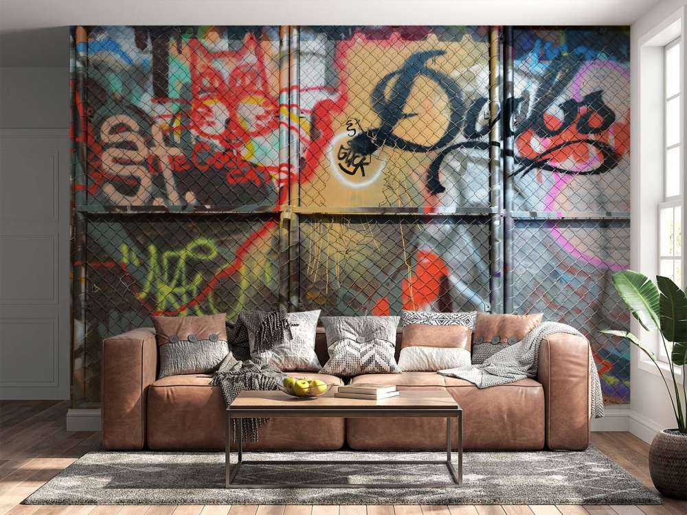 Graffiti på ståldörrar