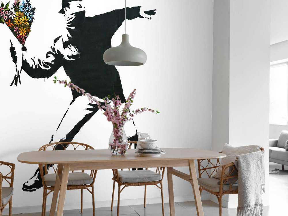 Banksy - Flower thrower