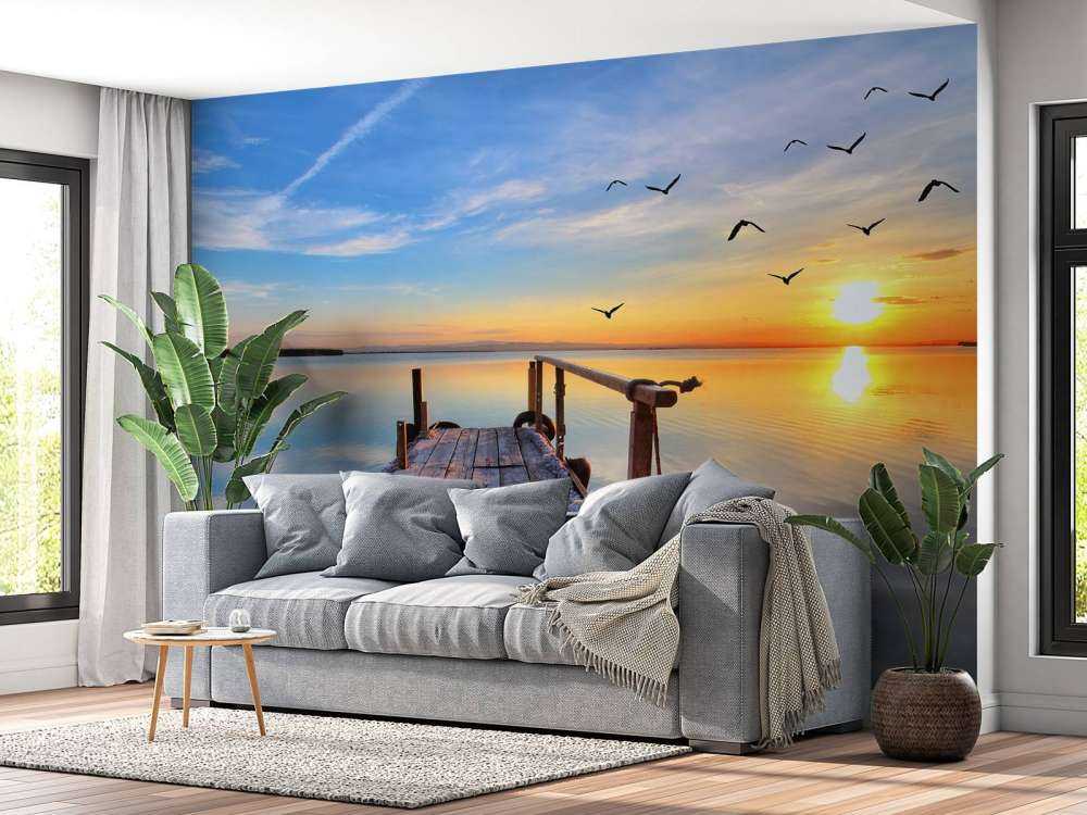 Fåglar ovanför havet