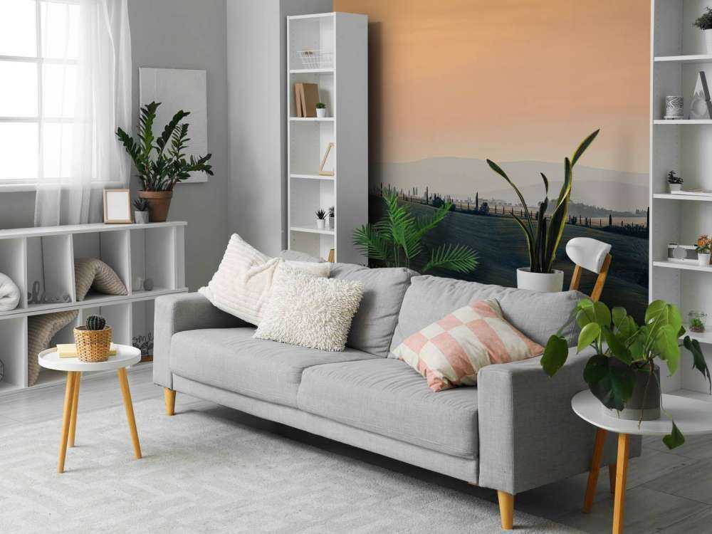 Oransje glød over italiensk landskap