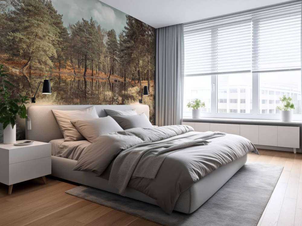 Trær ved siden av en innsjø