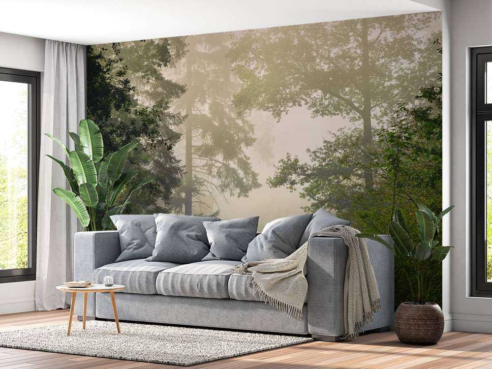 Veien gjennom tåkete skog