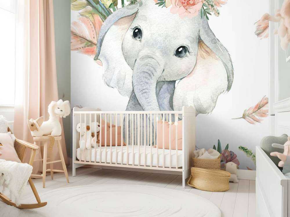 Babyelefant med lyserøde blomster