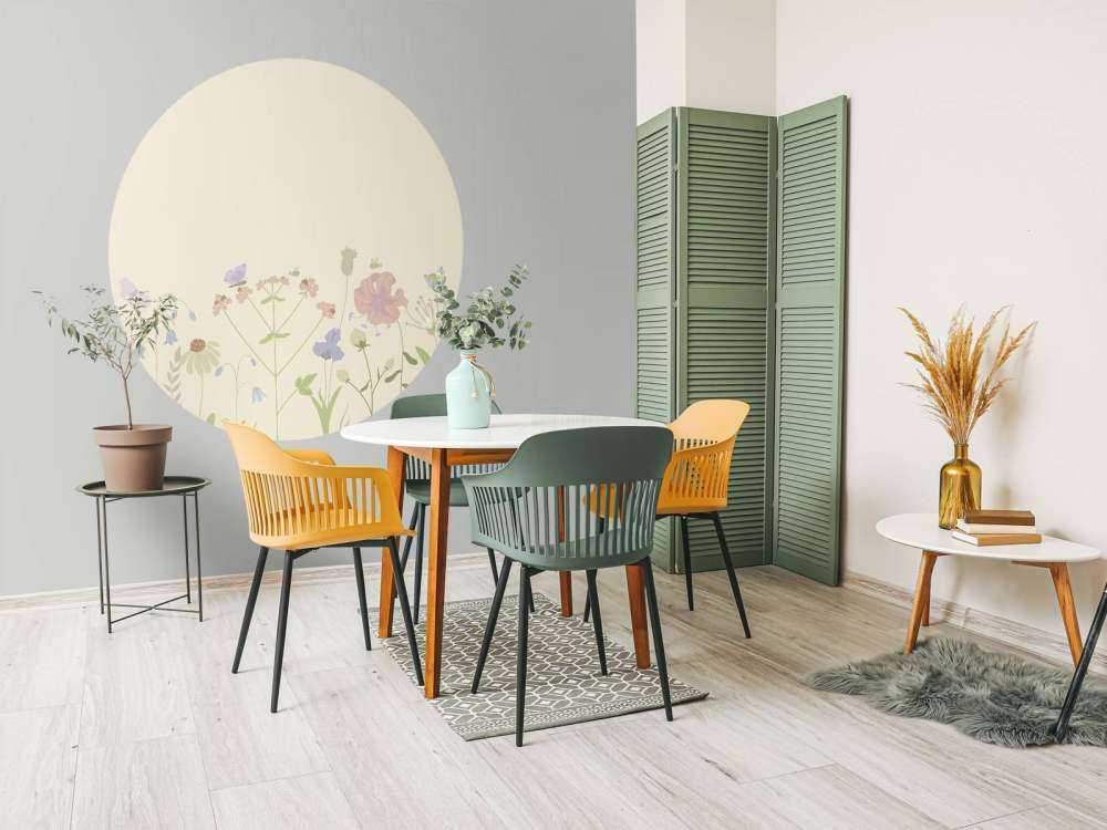 Blomsterfelt med sommerfugler beige, gammelrosa, grønn og lilla