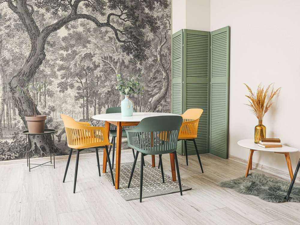 Skogsutsikt med to hjort