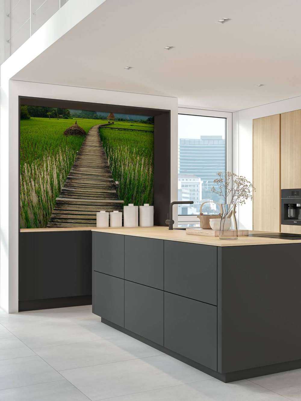 tretillatelse gjennom et risfelt