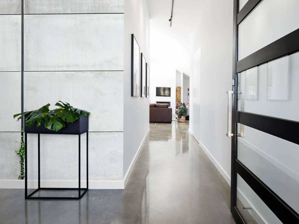 Vägg av betongplattor