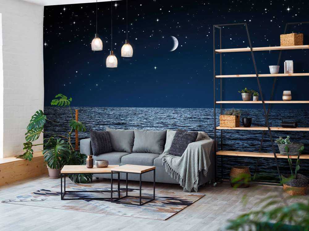 Stjärnklar himmel över havet