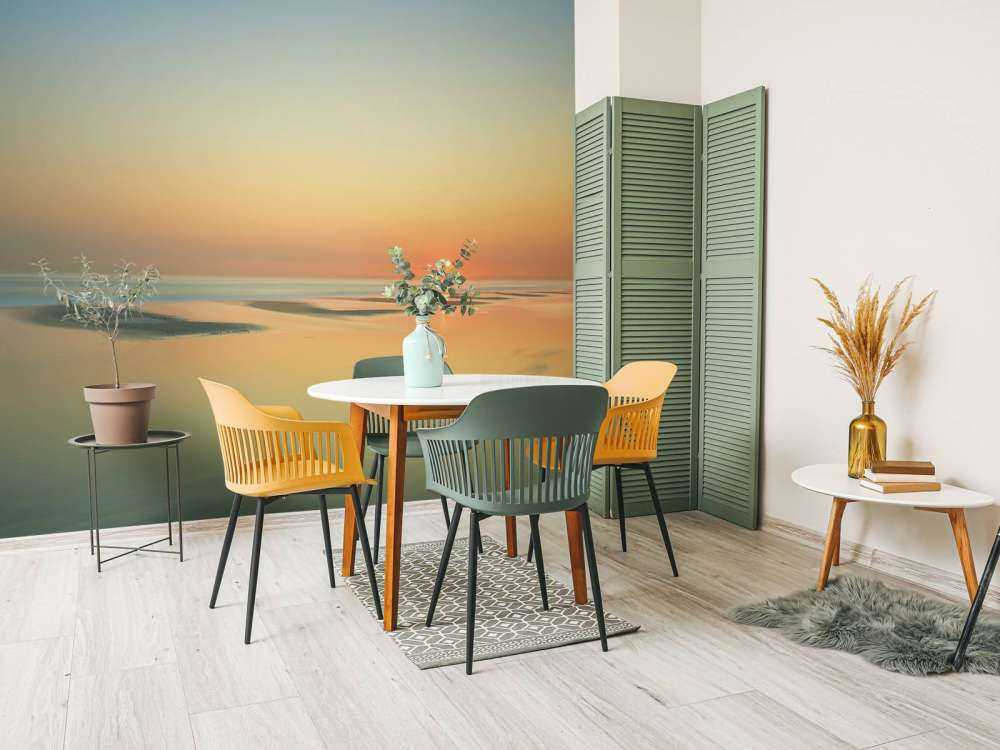 Solnedgång på skogen