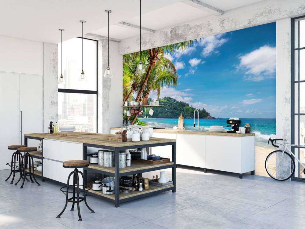 Smuk strand med palmer