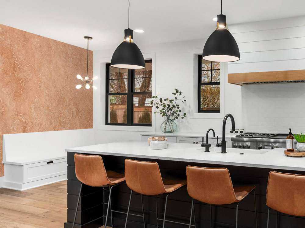 Terracottafarvet marmor