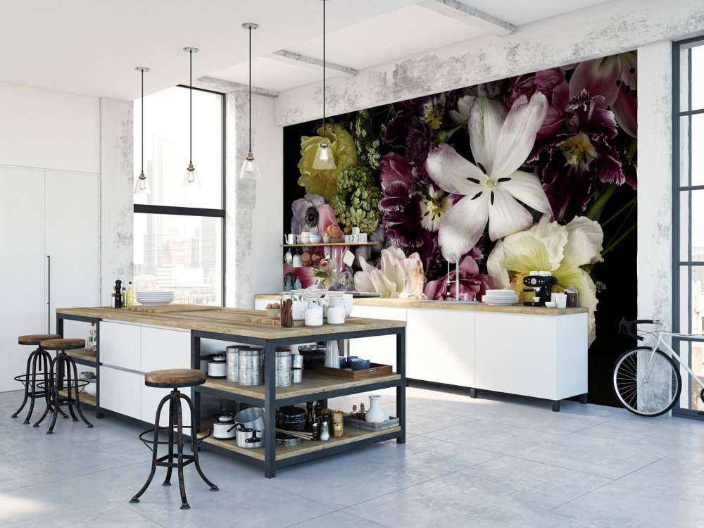 Farverige blomster mørk