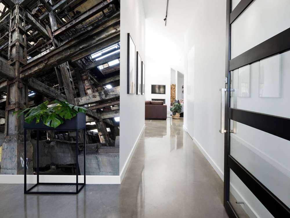 Gamla övergivna koltvättar