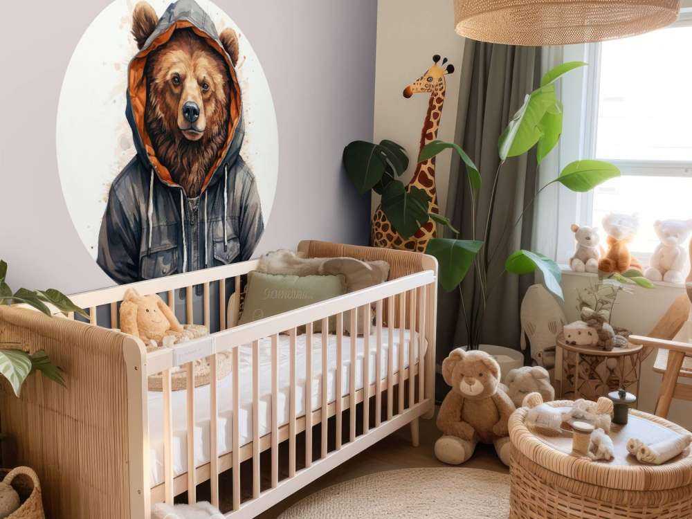 Akvarell tecknad grizzlybjörn i en huvtröja