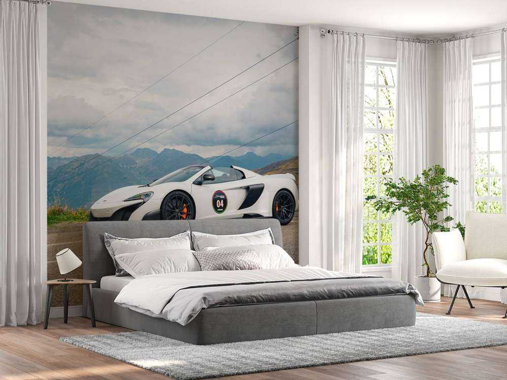 McLaren 675LT Spider Bergpanorama