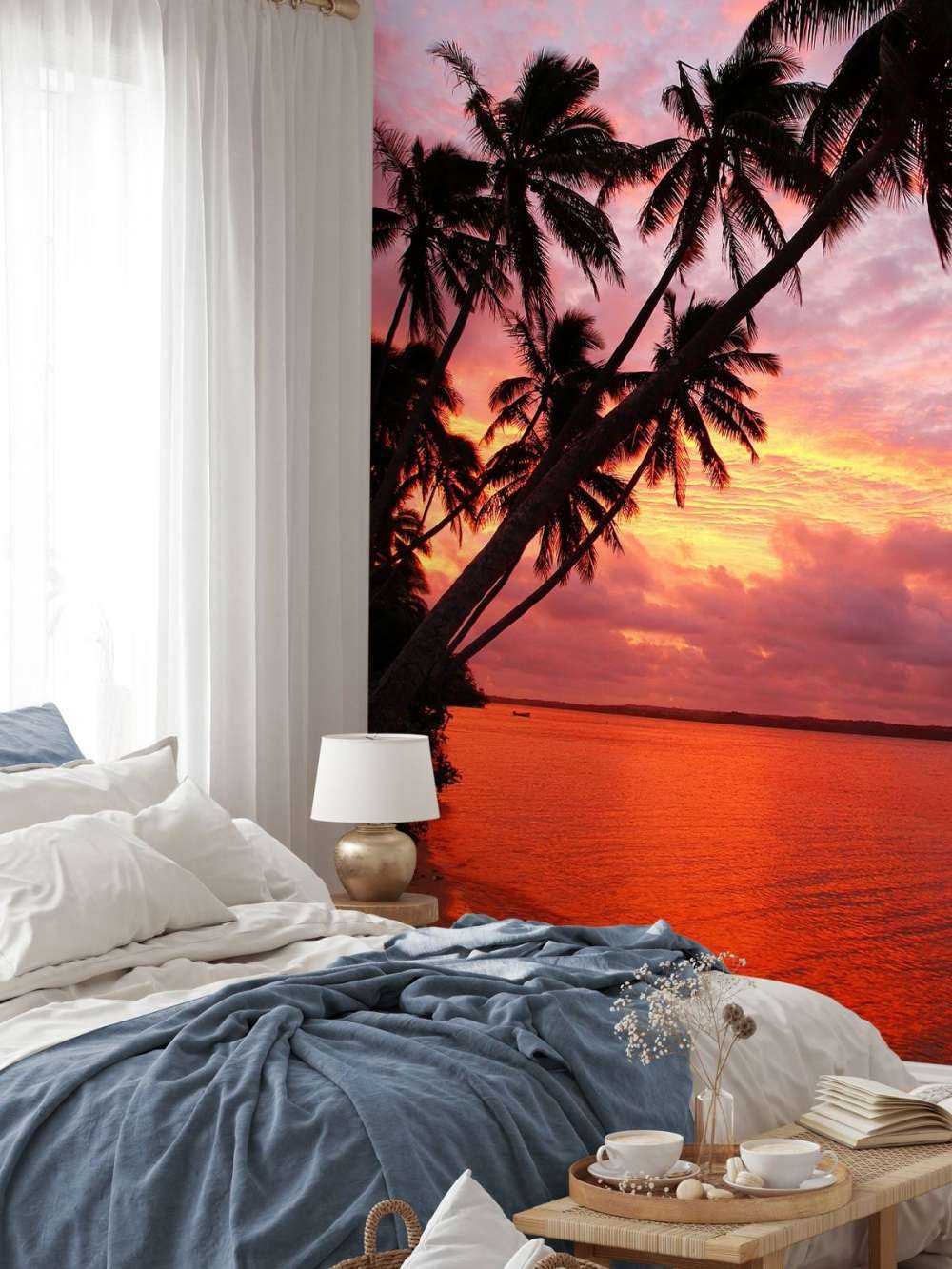 Palmer over et rødt hav