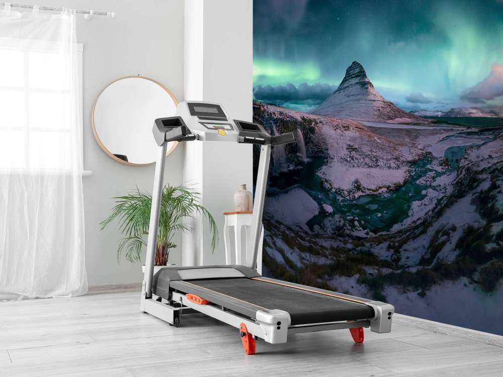 Kirkjufell med nordlys