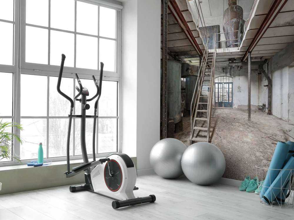 Forlatt gammel fabrikk