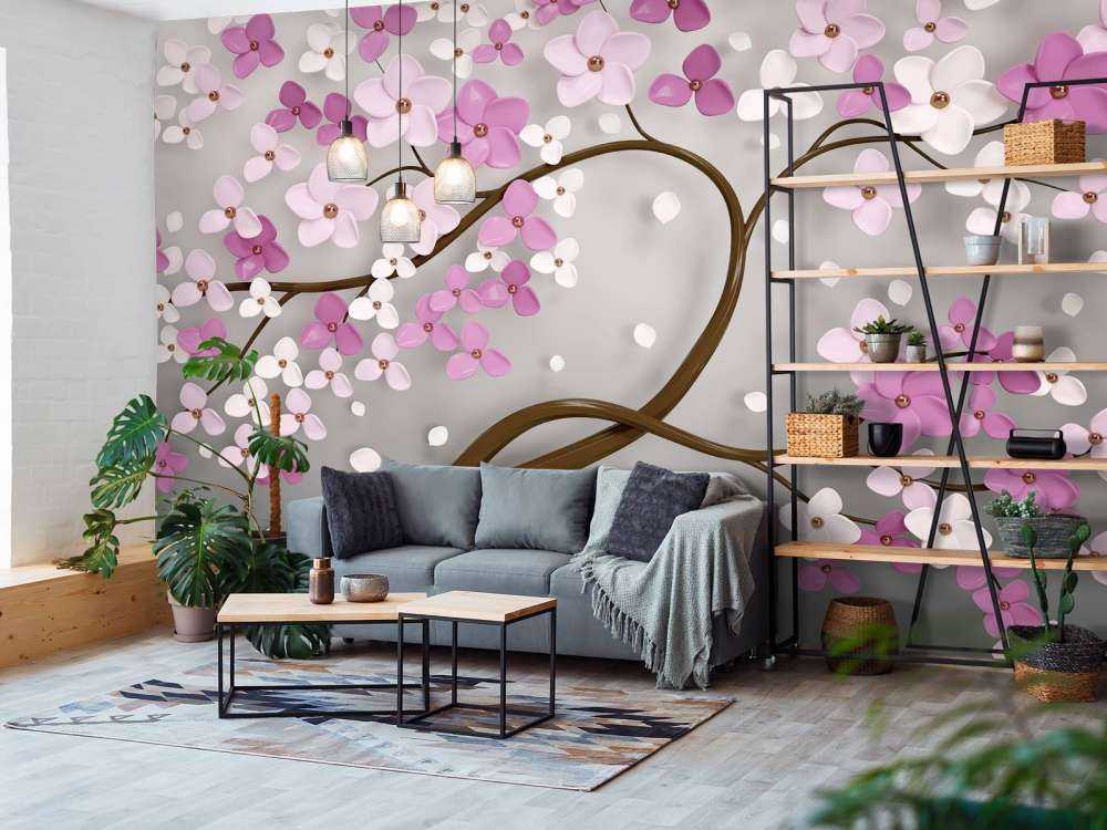 Tre med lilla hvite blomster