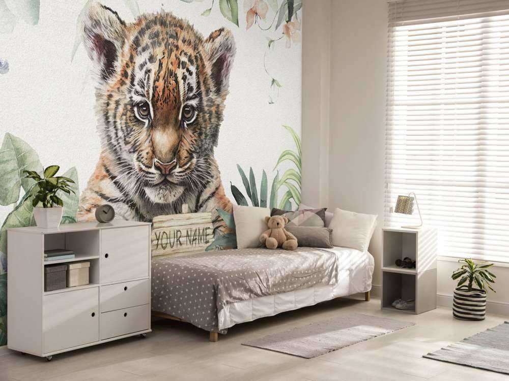 Sød tiger med planter
