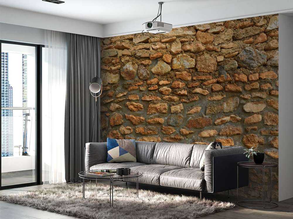 Vägg med grova stenar