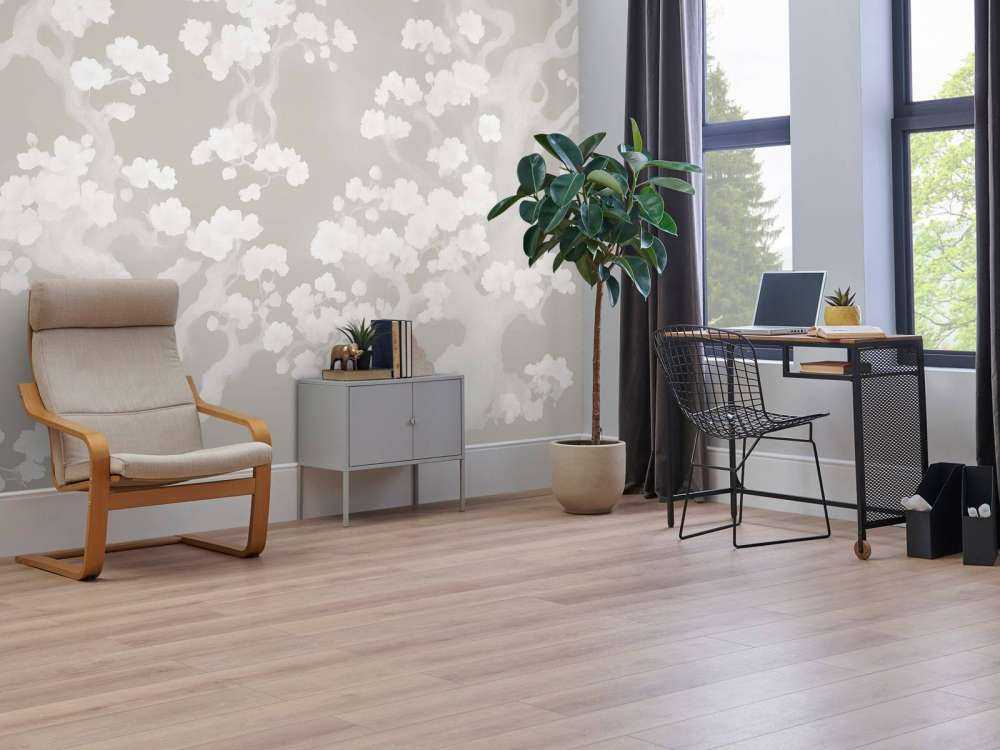 Underbar blomstrande skog - taupe