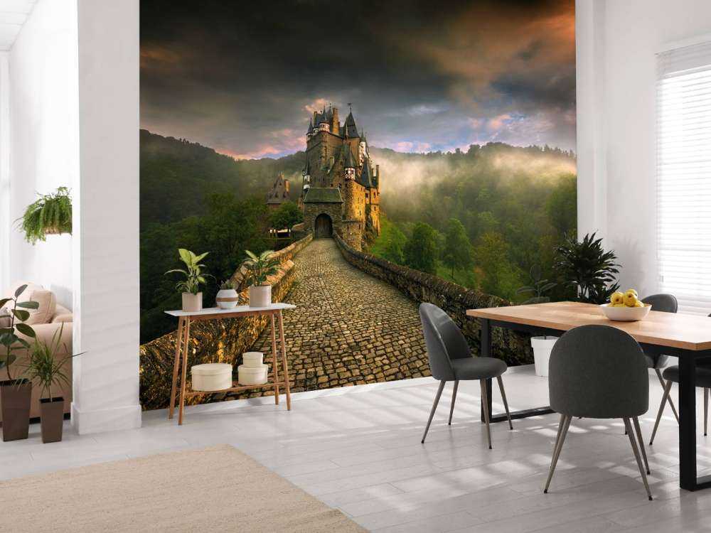 Eltz...