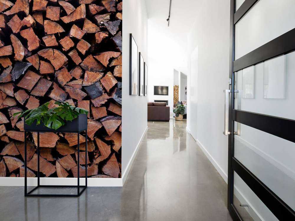 Flækket og stablet træ