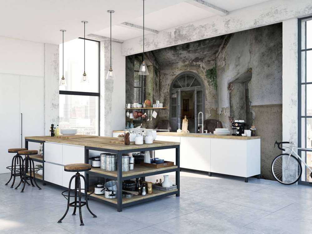 Gang i et forladt hus