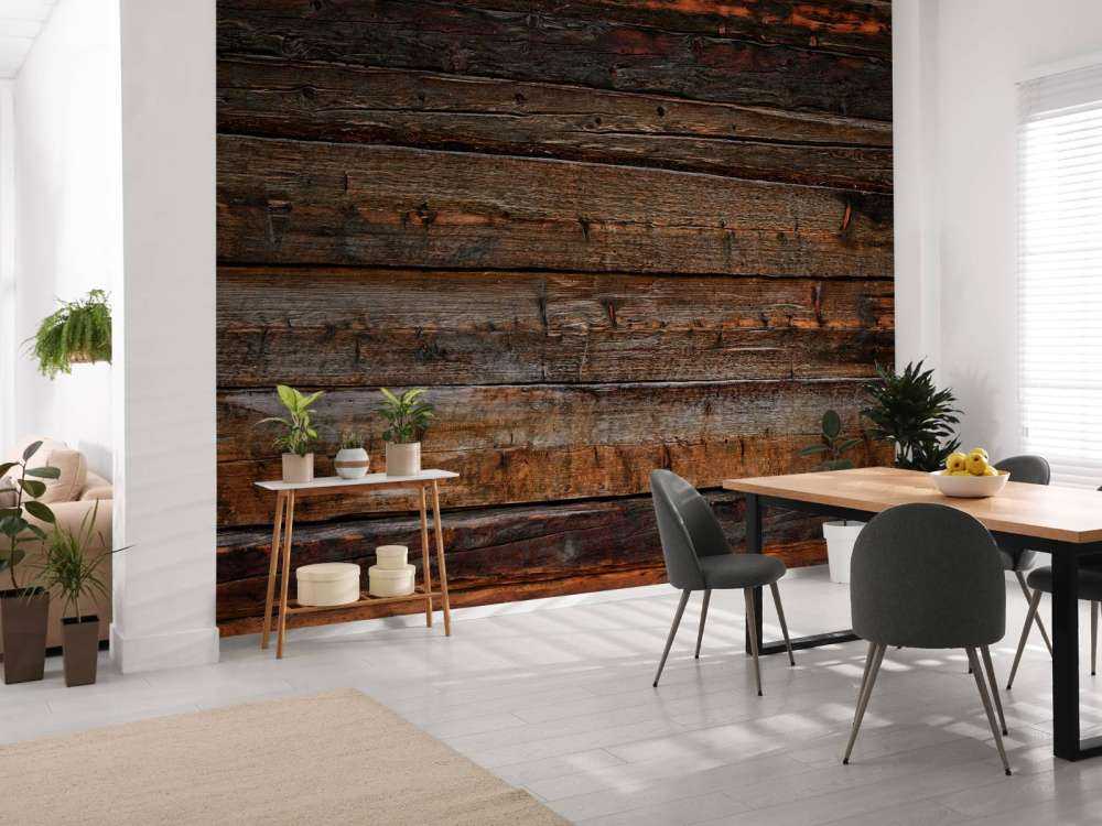 Gammelt brent treverk