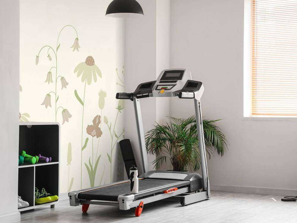 Blomsterfelt høyt beige med gammelrosa