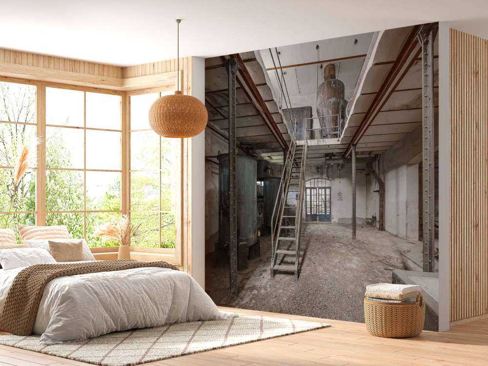 Forlatt gammel fabrikk