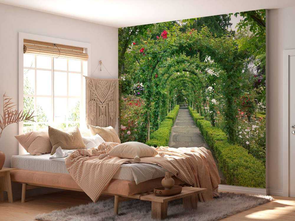 Sti gjennom rosenhagen