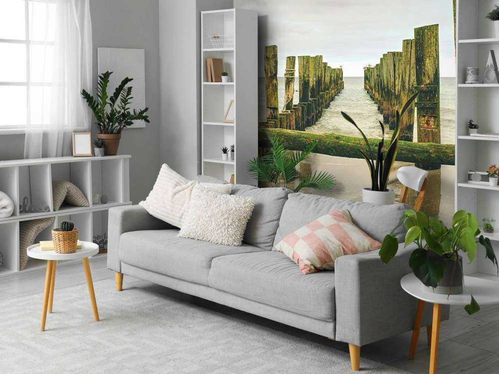 Mossiga höghuvuden i vattnet