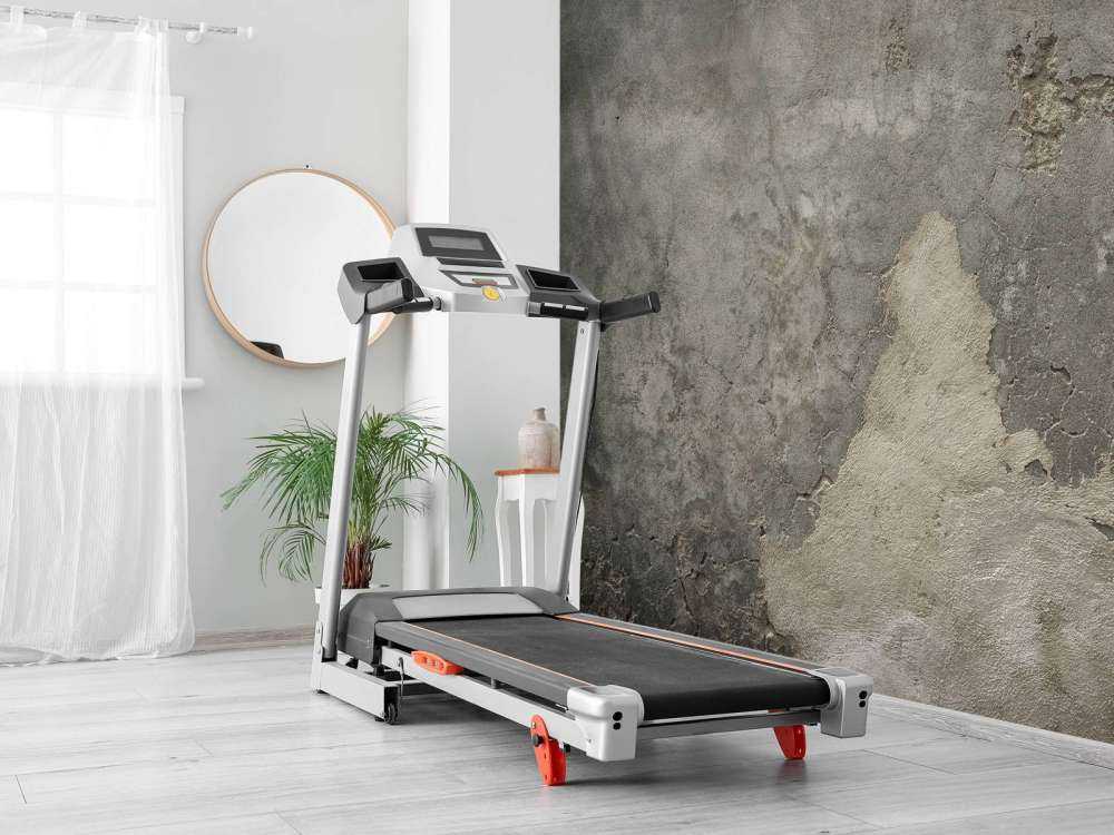 Sprucken betong med stuckatur