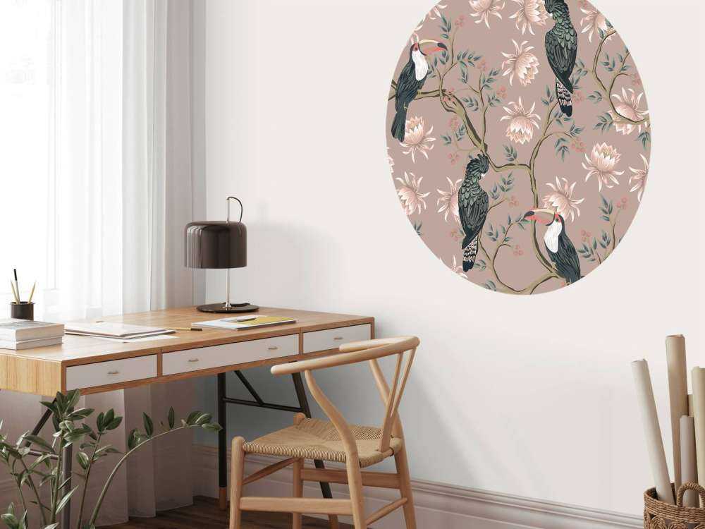 Dans med tukanblommor