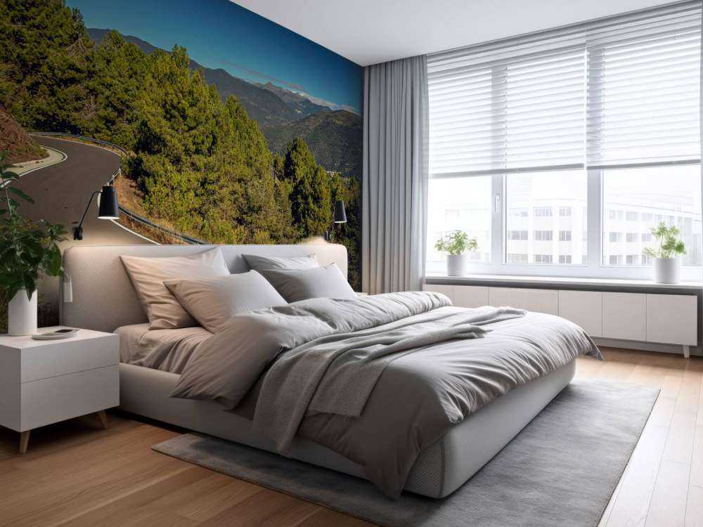 Limegrøn BMW på bjergvej