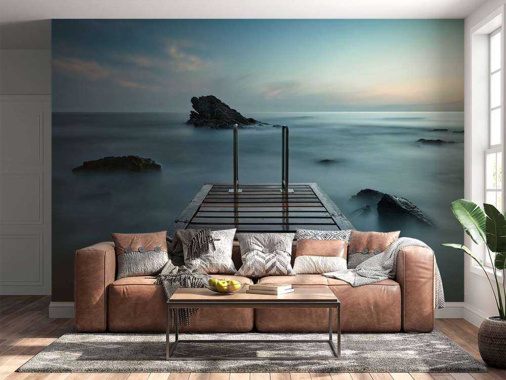 Trebrygge på kysten
