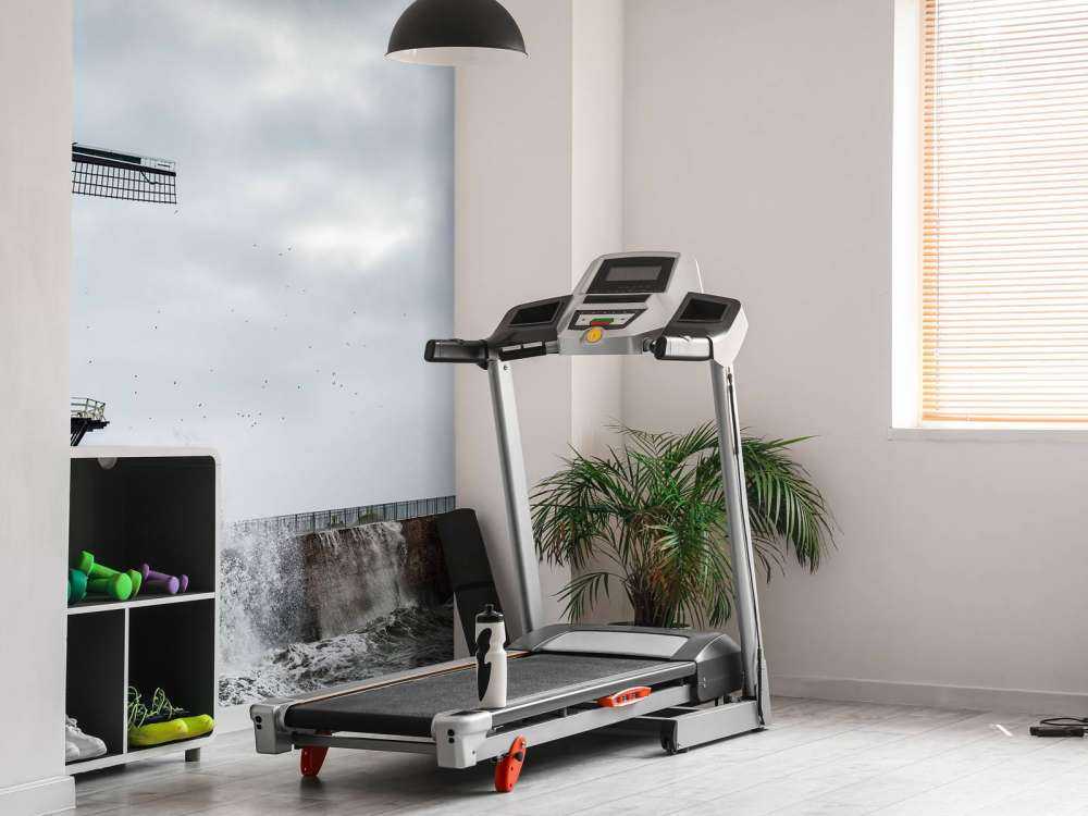 Vindmølle med stormbølger