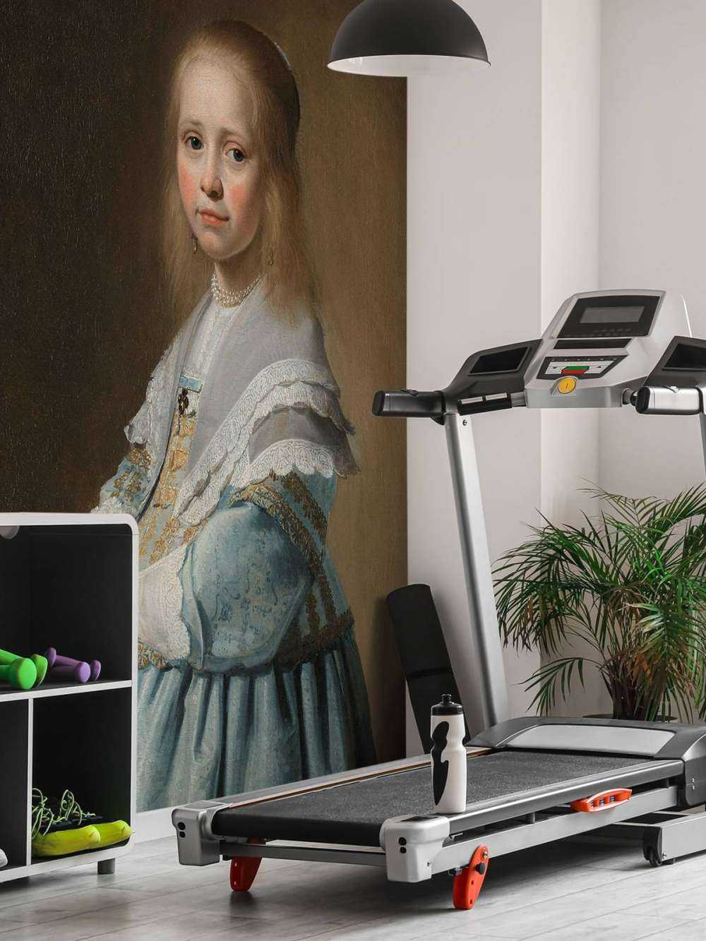 Porträtt av en flicka i blått