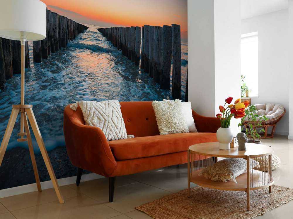 Vågor vid solnedgången