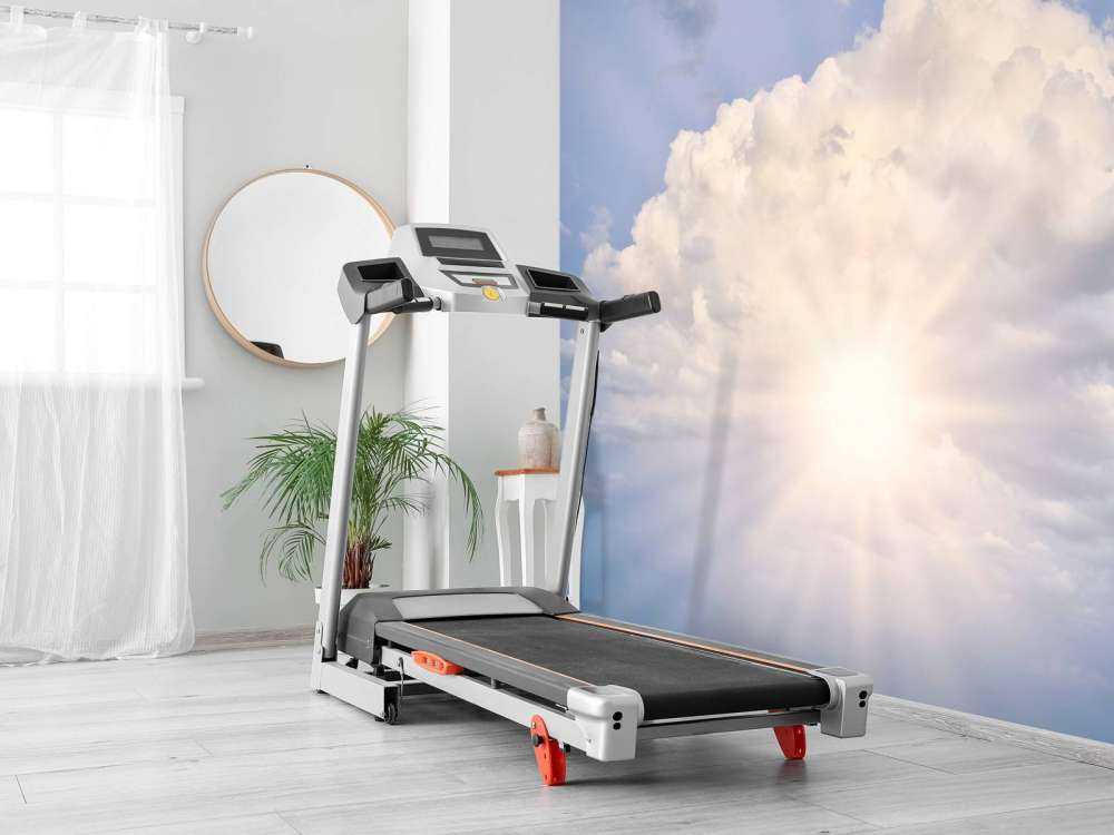 Solens stråler gennem skyerne