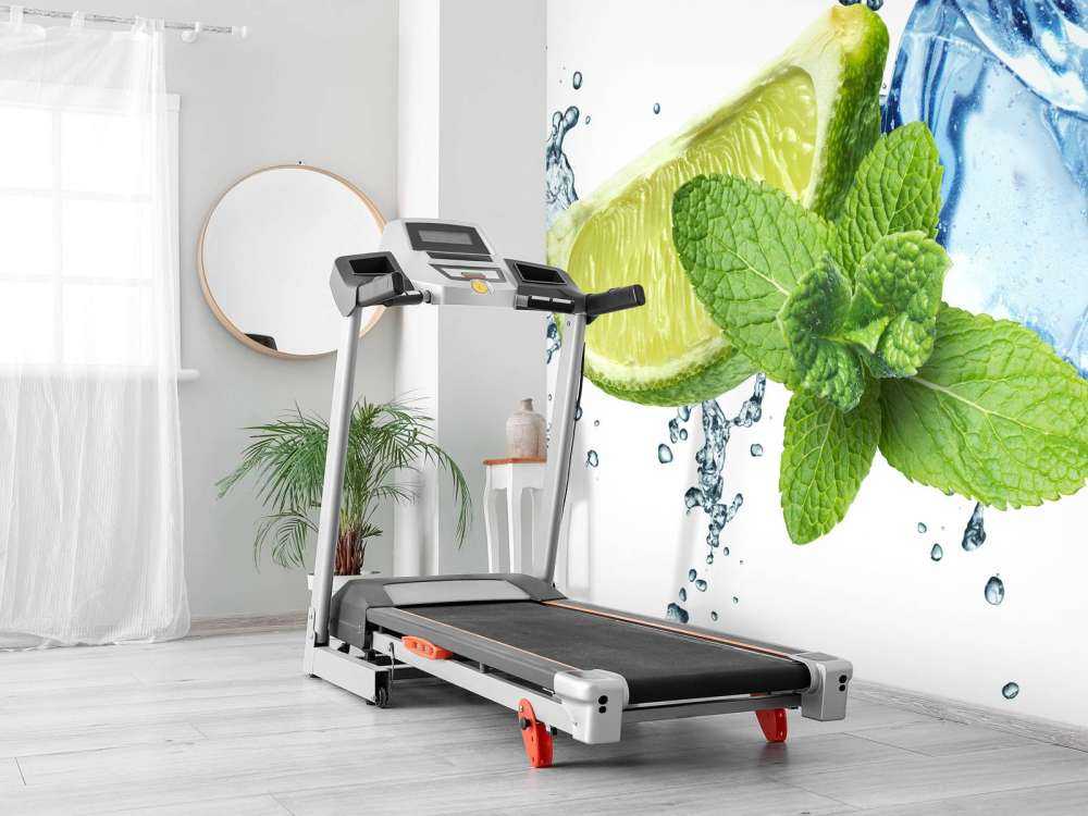 Sprøyt vann med mynte og kalk