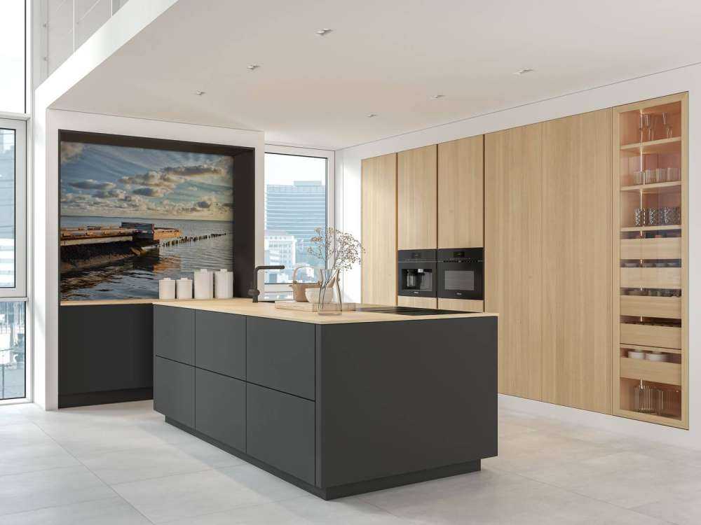 Brygge med vakre skyer