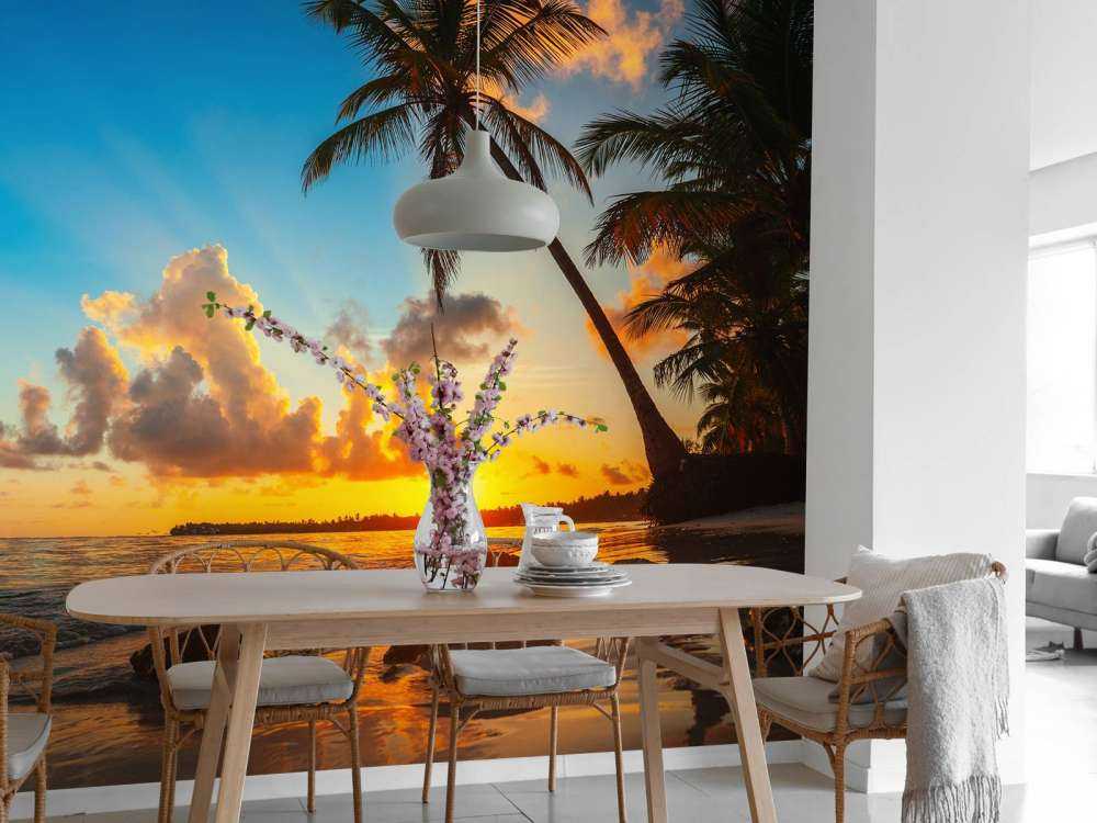 Solnedgang med palmer