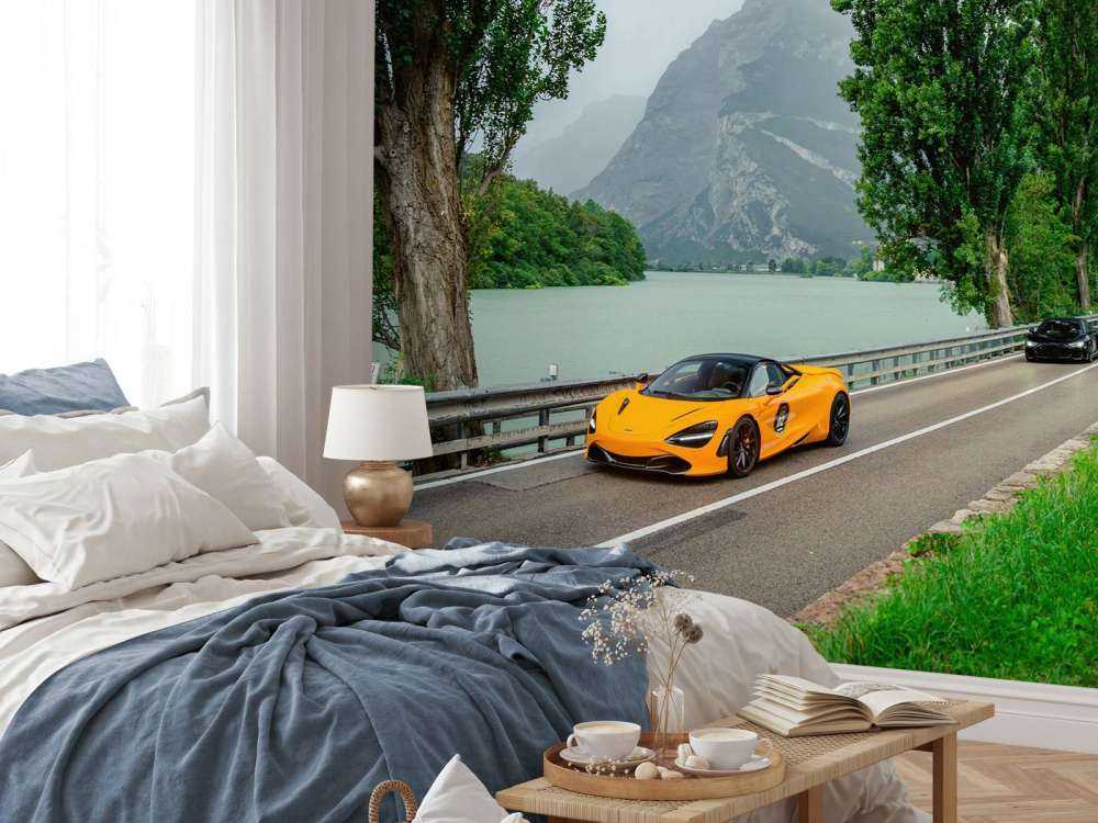 Ritt gjennom Alpene langs innsjøen