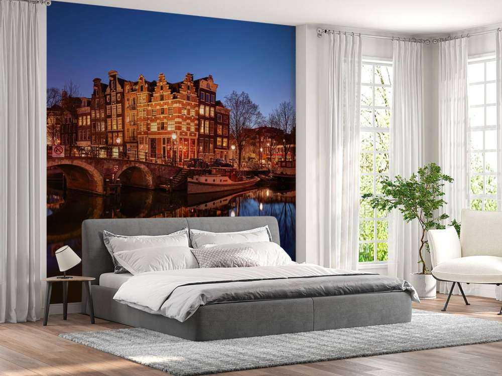 Opplyste hus langs kanalene