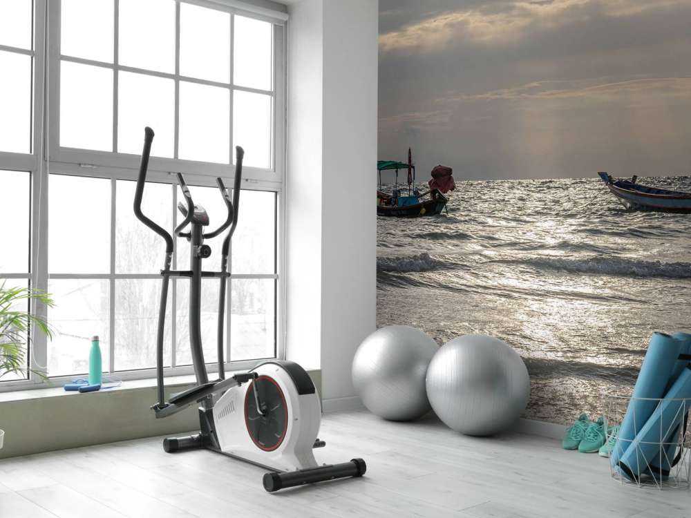 Natten faller på Kho Pipi Island (Thailand)