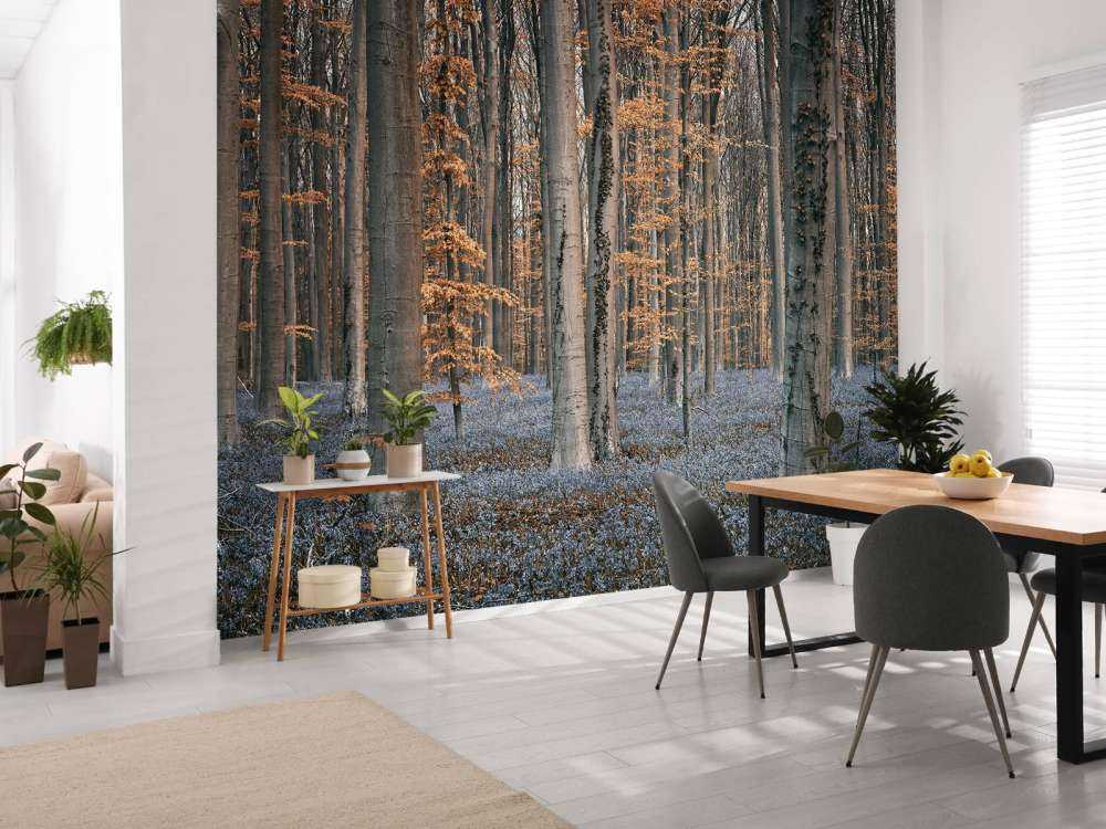 Skog med pastellfärgade nyanser